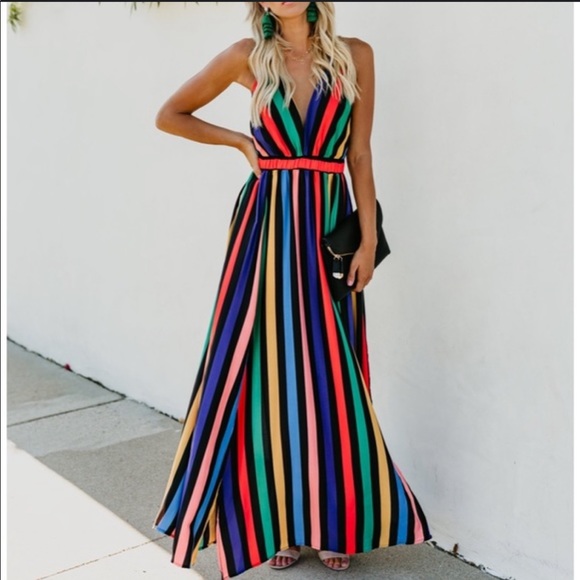 Vici Dresses & Skirts - Vici collection striped maxi dress